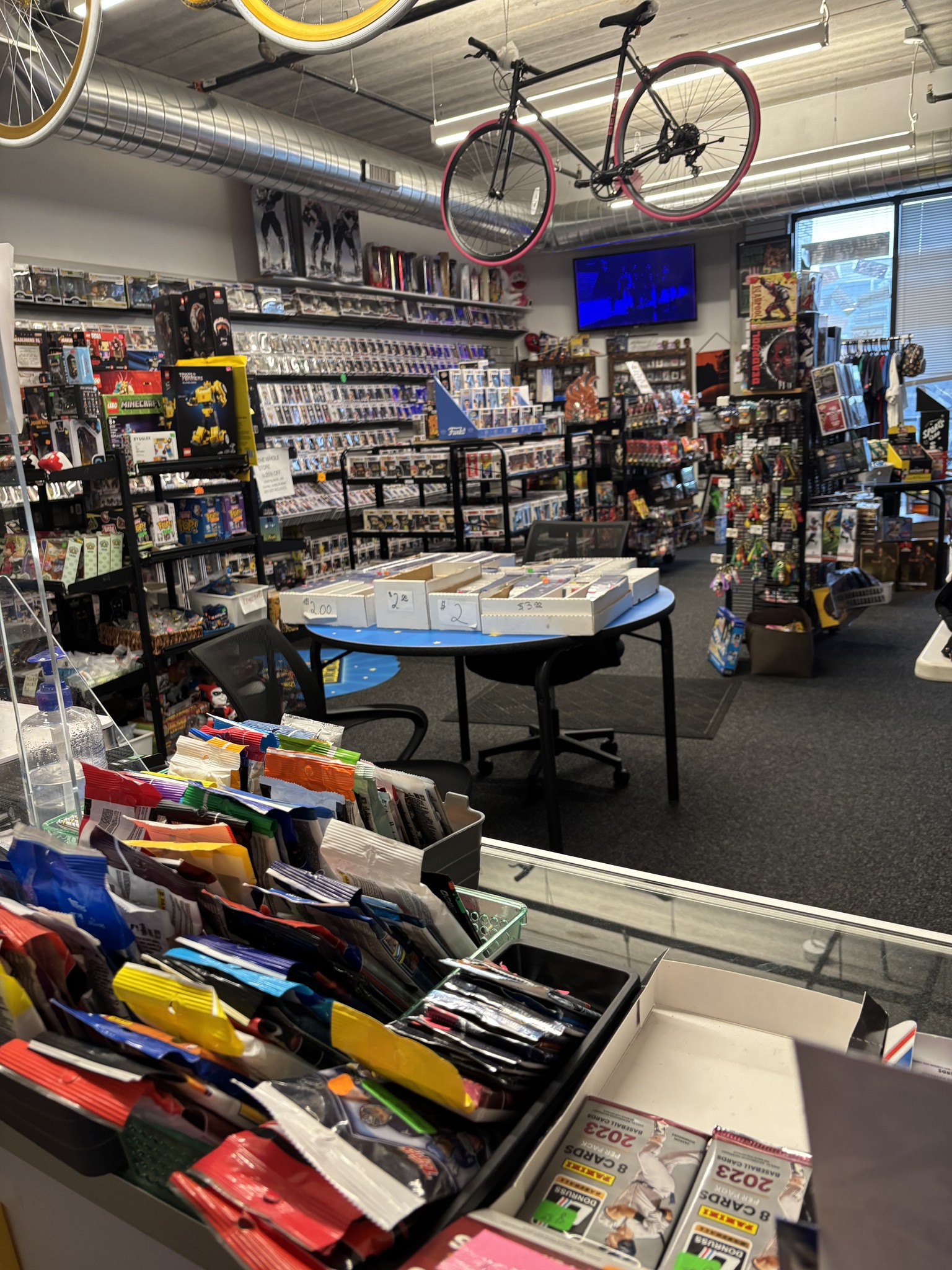 Checkout area and front displays